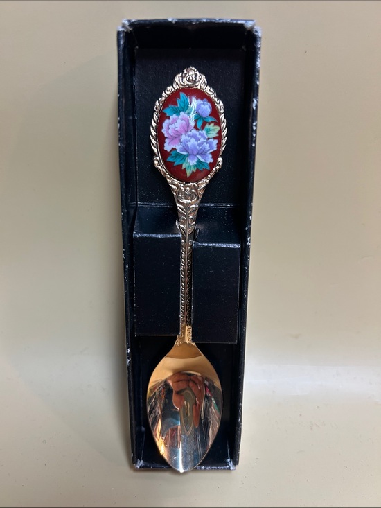 Other - Gold Floral stainless steel Decorative Spoon